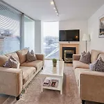 Host & Stay - The Municipal View Abode
